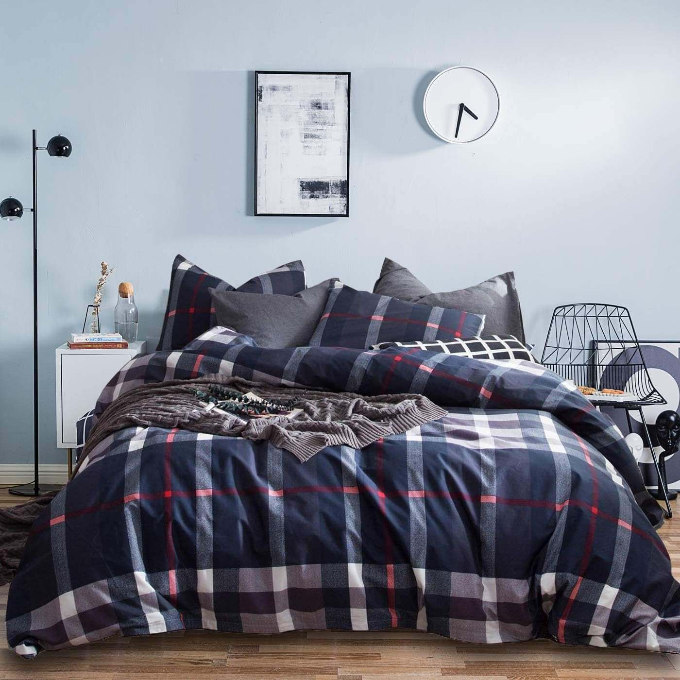 Jumeey plaid duvet cover queen size navy blue grid bedding set on bed with pillows and modern bedroom decor