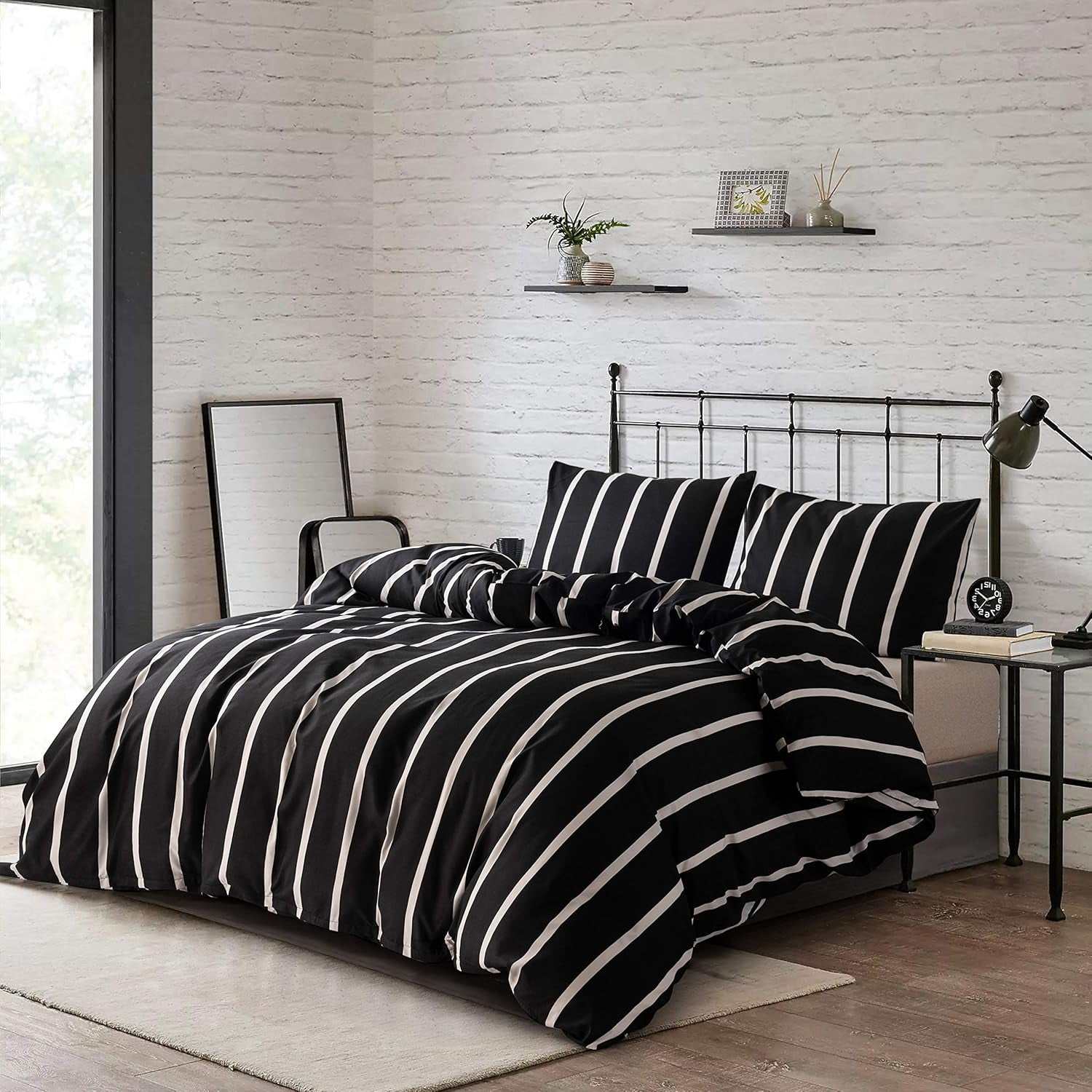 Black and White Striped Comforter Set Twin Microfiber Duvet Cover Set 68"X 90"With 1 Duvet Cover and 1 Pillow Sham Soft Lightweight 2 Pieces Bedding Set